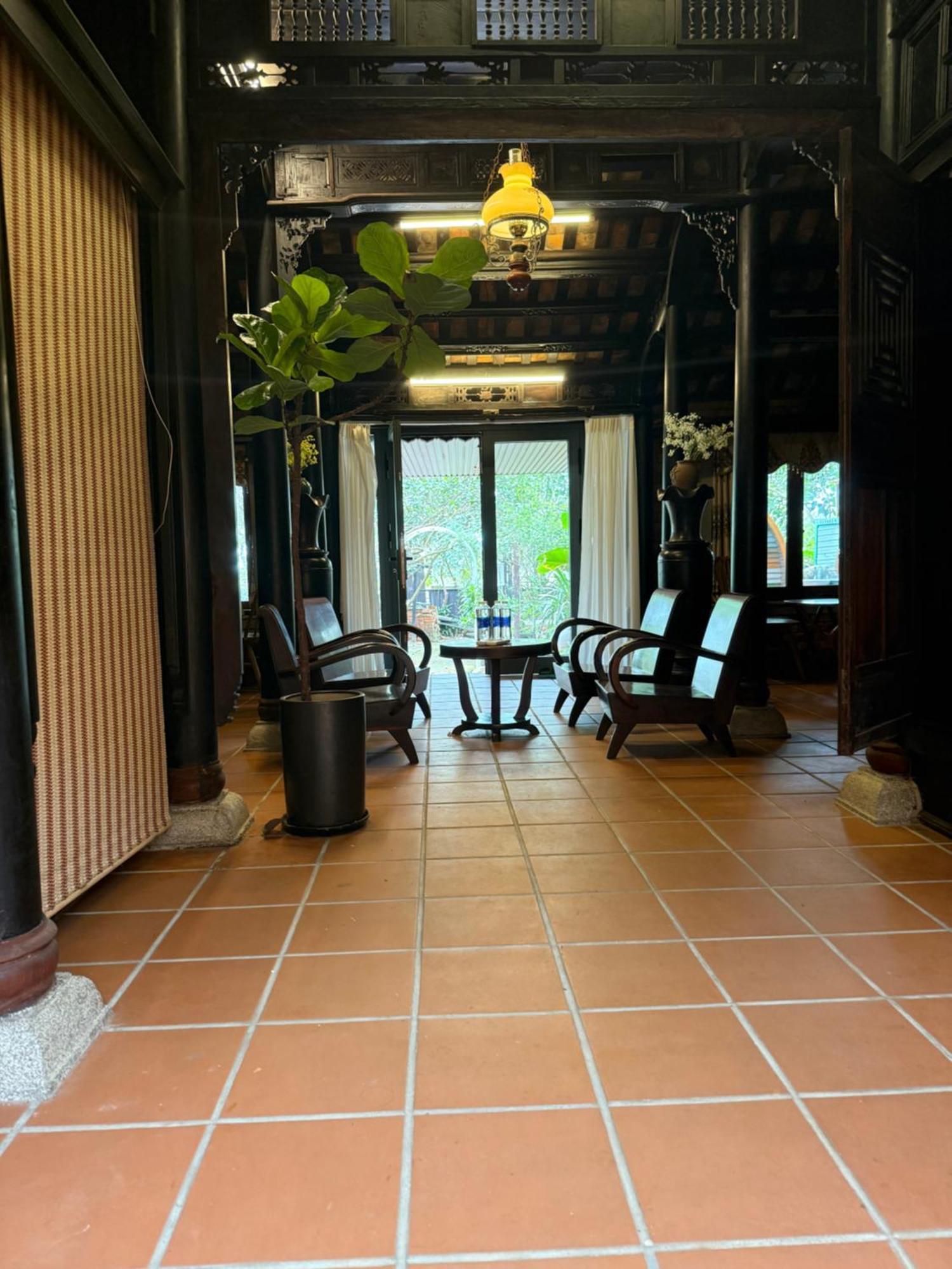 Hill Bungalow Hue Exterior photo