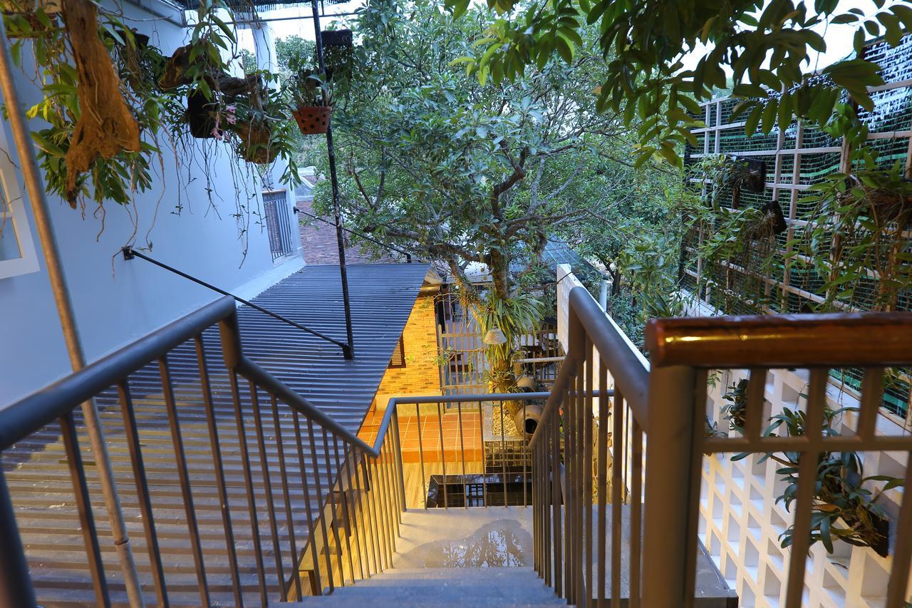 Hill Bungalow Hue Exterior photo